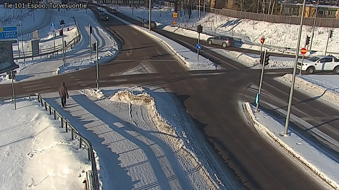 Weather Camera Image Road 101 Espoo Turvesuontie, Espoo, Uusimaa