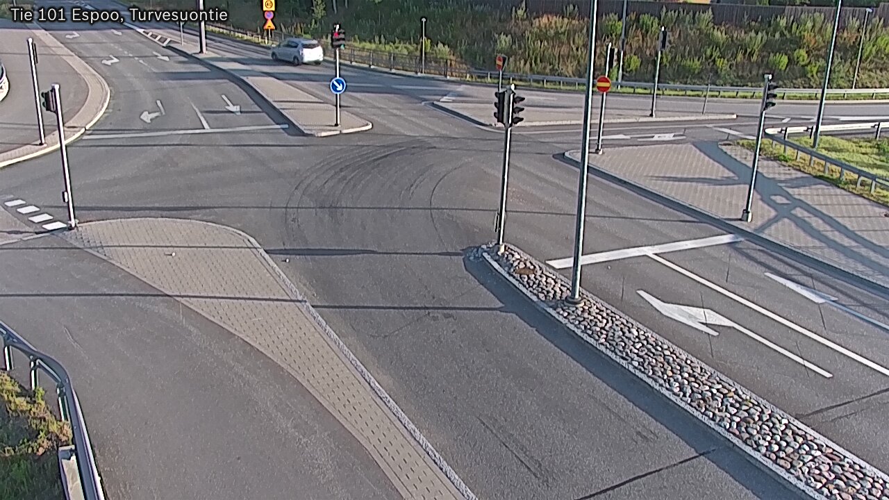 Weather Camera Image Road 101 Espoo Turvesuontie, Espoo, Uusimaa