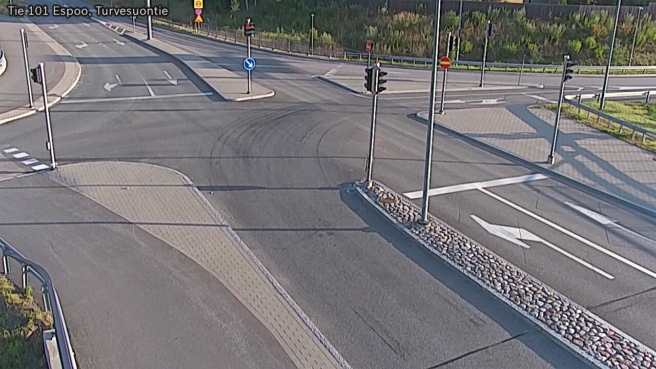 Weather Camera Image Road 101 Espoo Turvesuontie, Espoo, Uusimaa