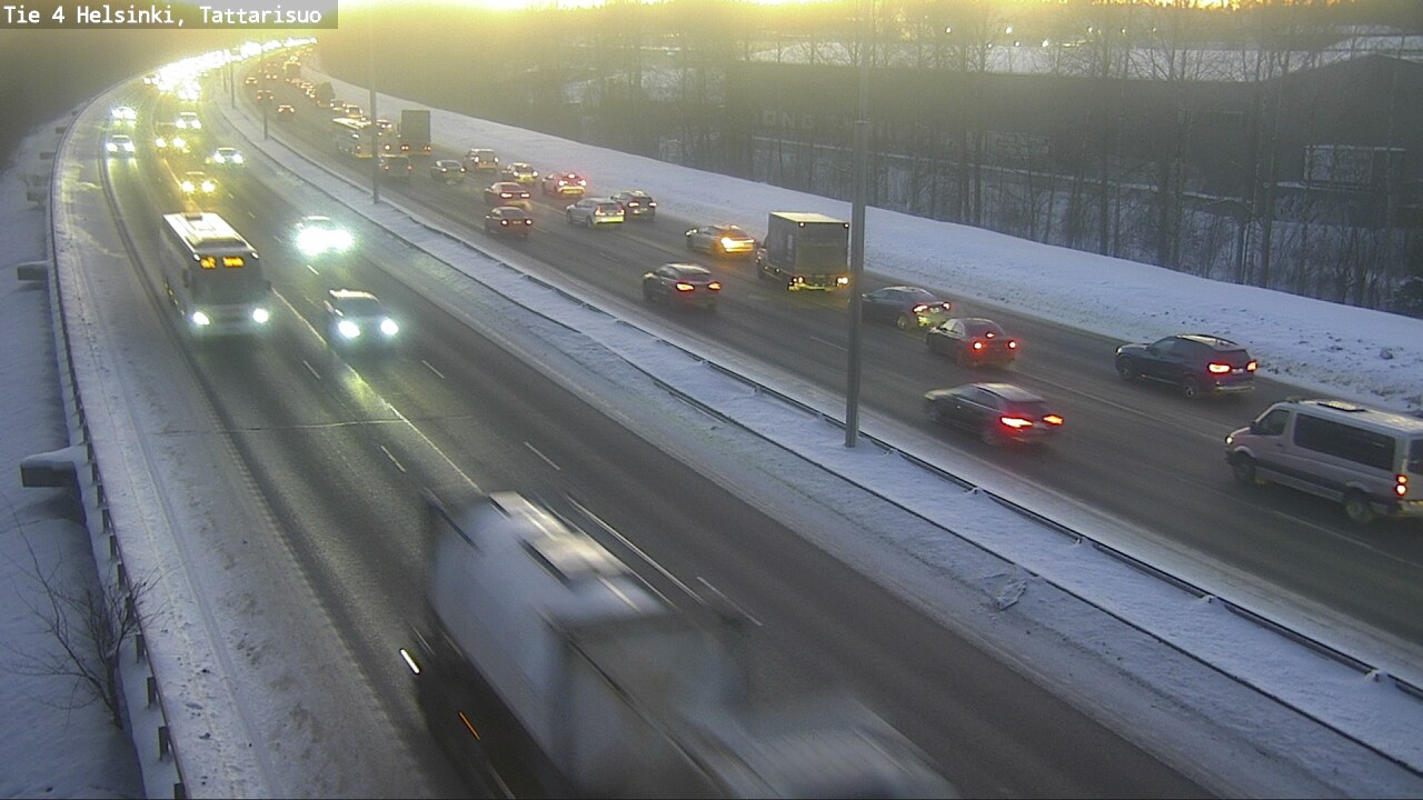 Weather Camera Image Road 4 Helsinki, Tattarisuo, Helsinki, Uusimaa