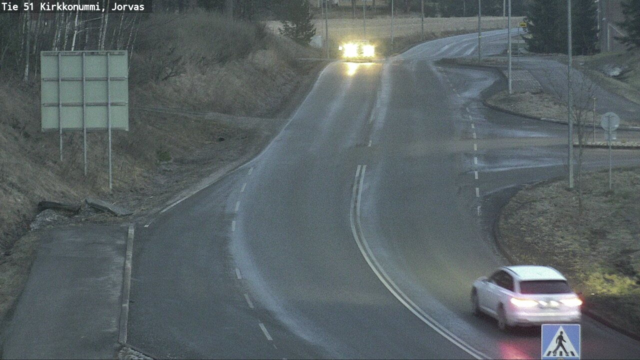 Weather Camera Image Road 51 Kirkkonummi, Jorvas, Kirkkonummi, Uusimaa
