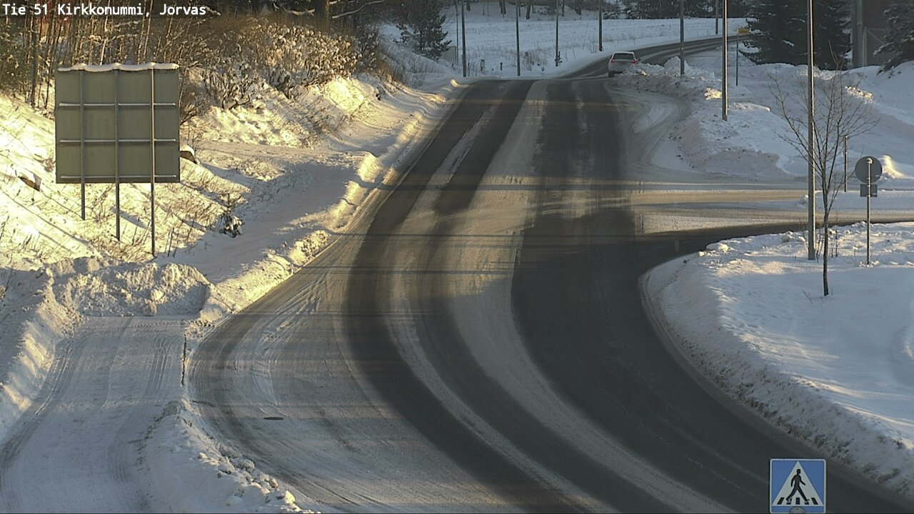 Weather Camera Image Väg 51 Kyrkslätt, Jorvas, Kirkkonummi, Uusimaa