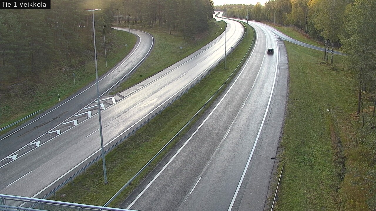Weather Camera Image Road 1 Kirkkonummi, Veikkola, Kirkkonummi, Uusimaa