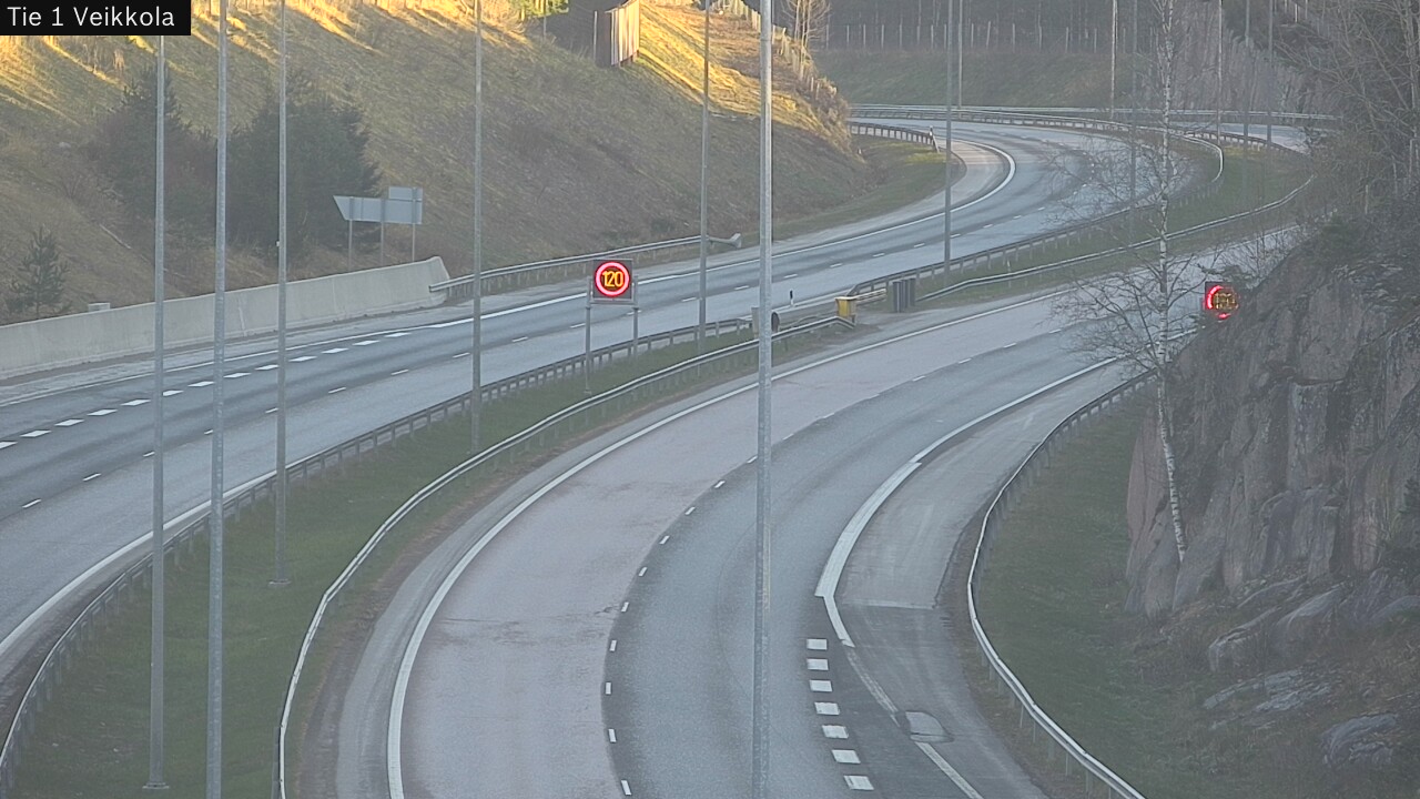 Kelikamerat Kuva Tie 1 Kirkkonummi, Veikkola, Kirkkonummi, Uusimaa