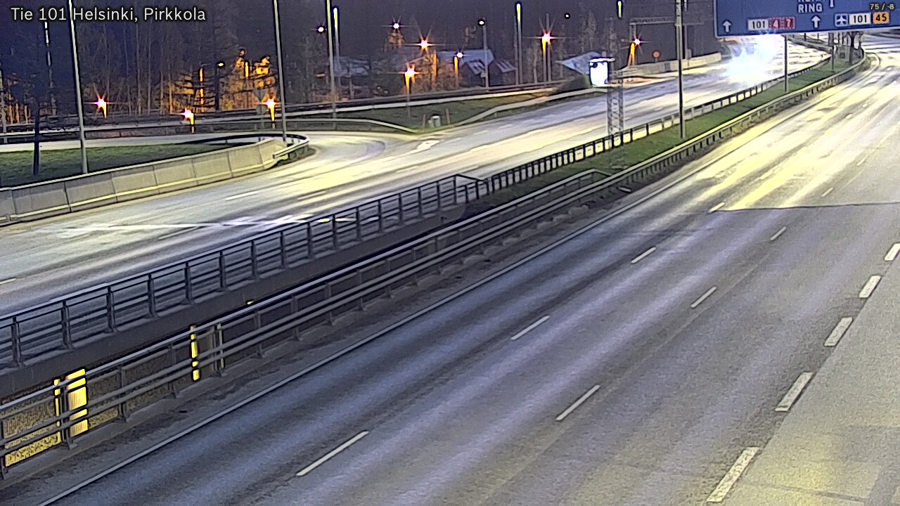 Weather Camera Image Road 101 Helsinki Pirkkola, Helsinki, Uusimaa