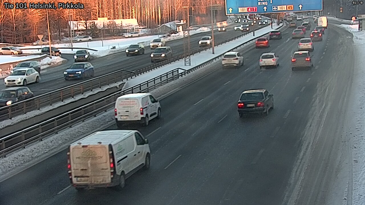 Weather Camera Image Road 101 Helsinki Pirkkola, Helsinki, Uusimaa