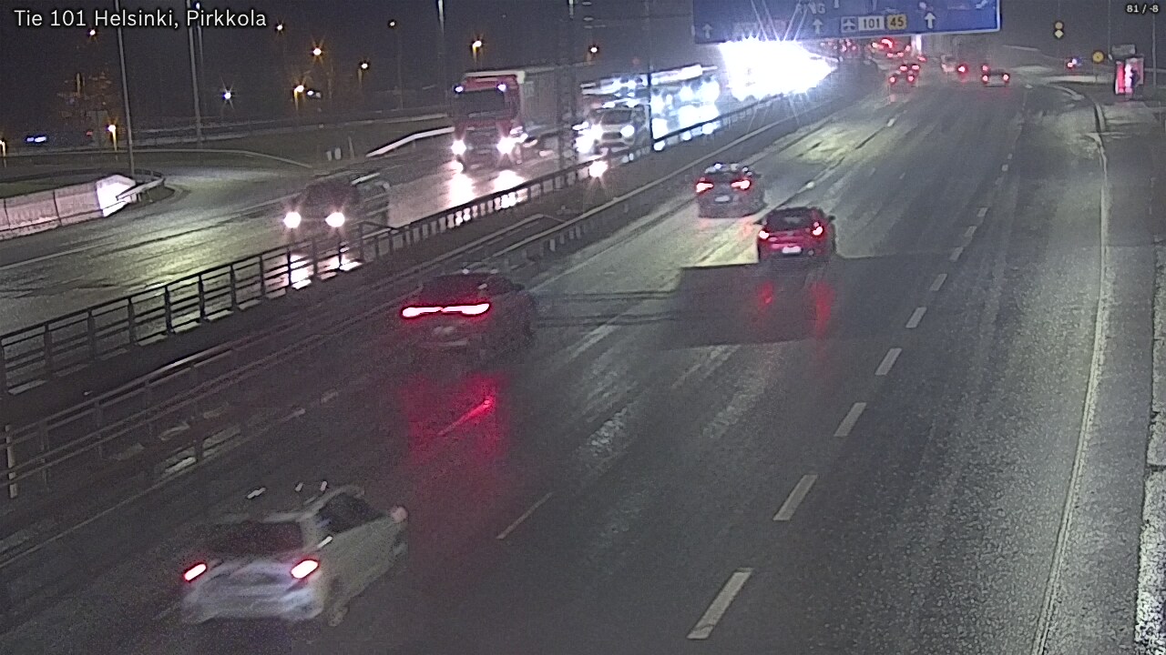 Weather Camera Image Väg 101 Helsingfors Britas, Helsinki, Uusimaa