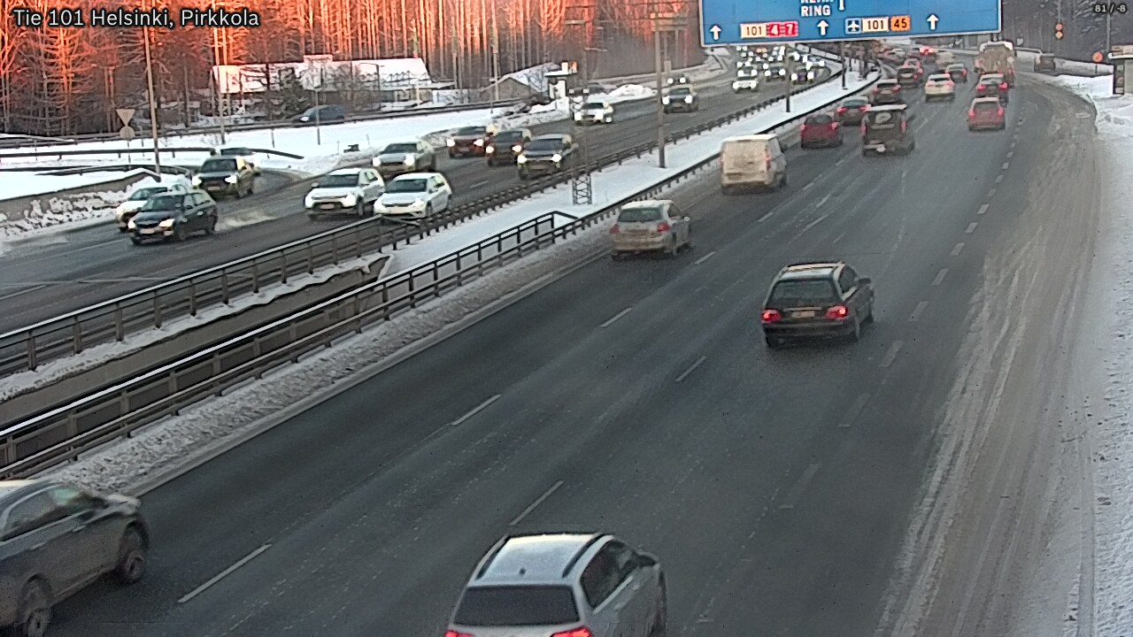 Weather Camera Image Road 101 Helsinki Pirkkola, Helsinki, Uusimaa