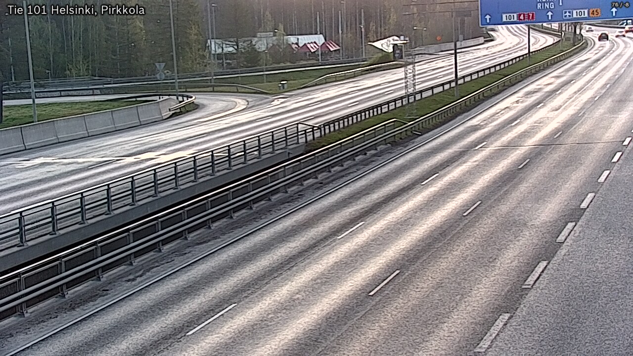 Weather Camera Image Road 101 Helsinki Pirkkola, Helsinki, Uusimaa
