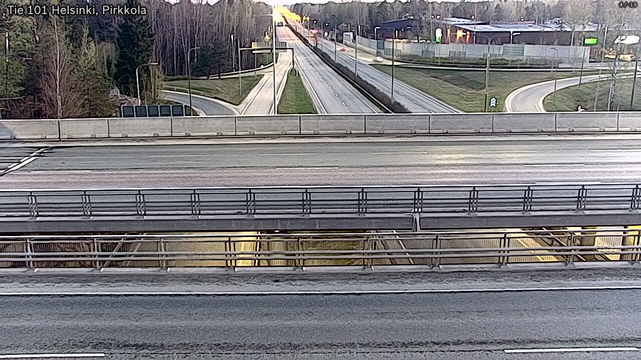 Weather Camera Image Väg 101 Helsingfors Britas, Helsinki, Uusimaa