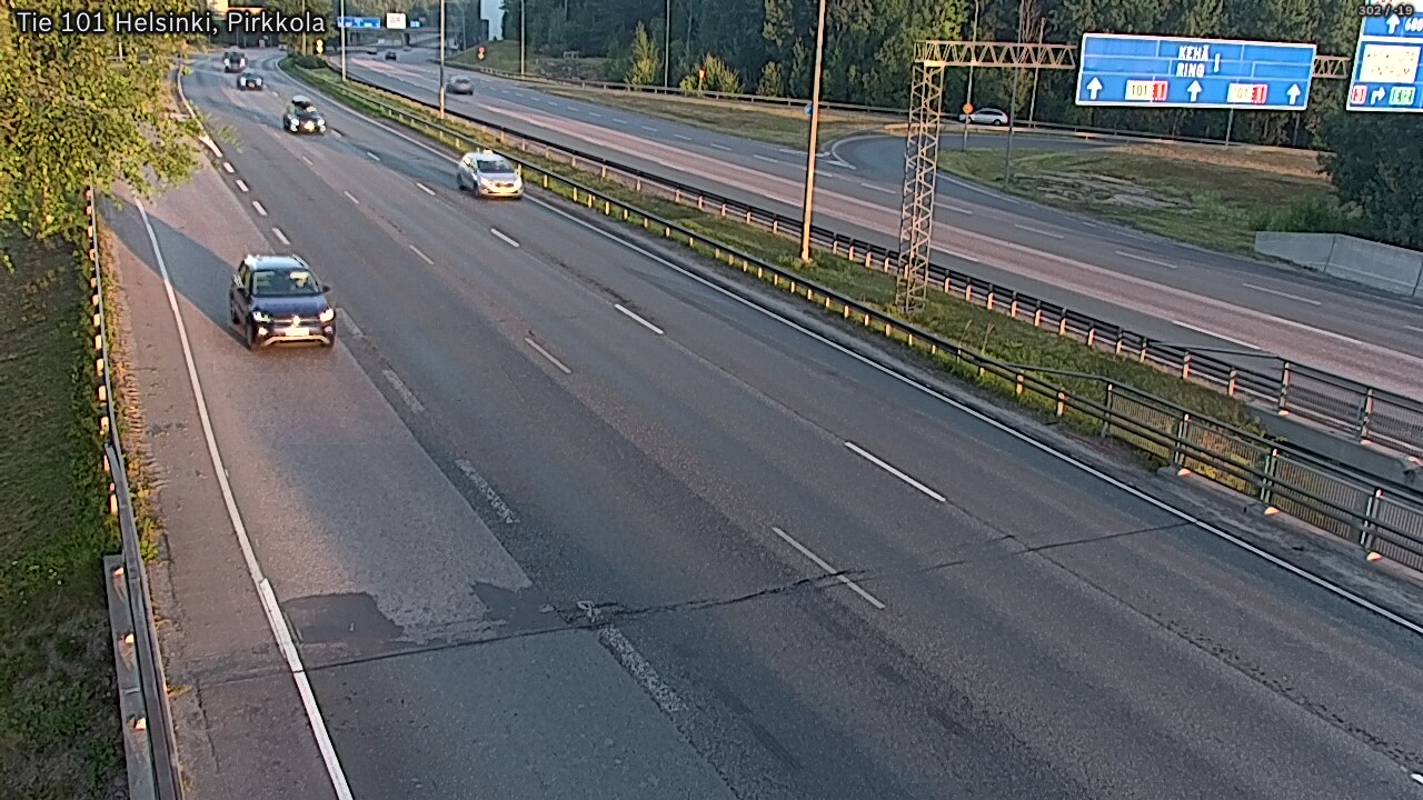 Weather Camera Image Road 101 Helsinki Pirkkola, Helsinki, Uusimaa