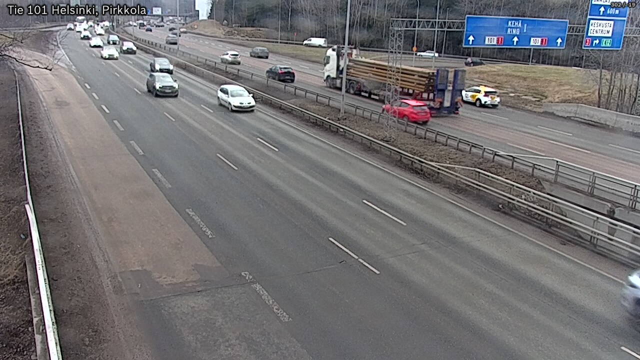 Weather Camera Image Väg 101 Helsingfors Britas, Helsinki, Uusimaa