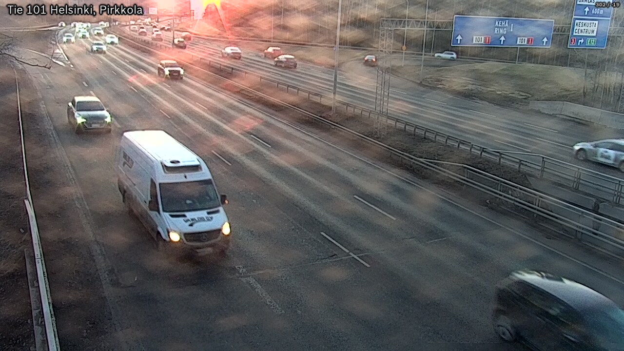 Weather Camera Image Väg 101 Helsingfors Britas, Helsinki, Uusimaa