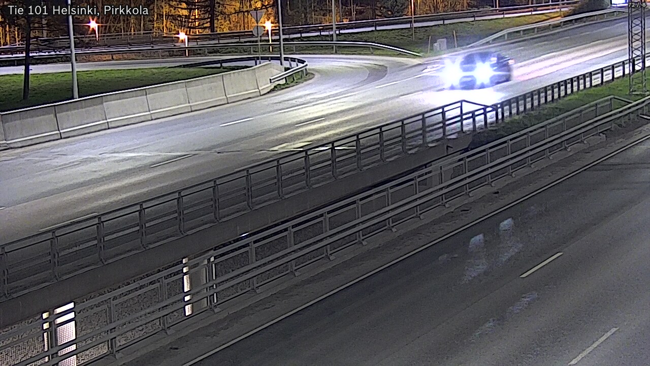 Weather Camera Image Road 101 Helsinki Pirkkola, Helsinki, Uusimaa