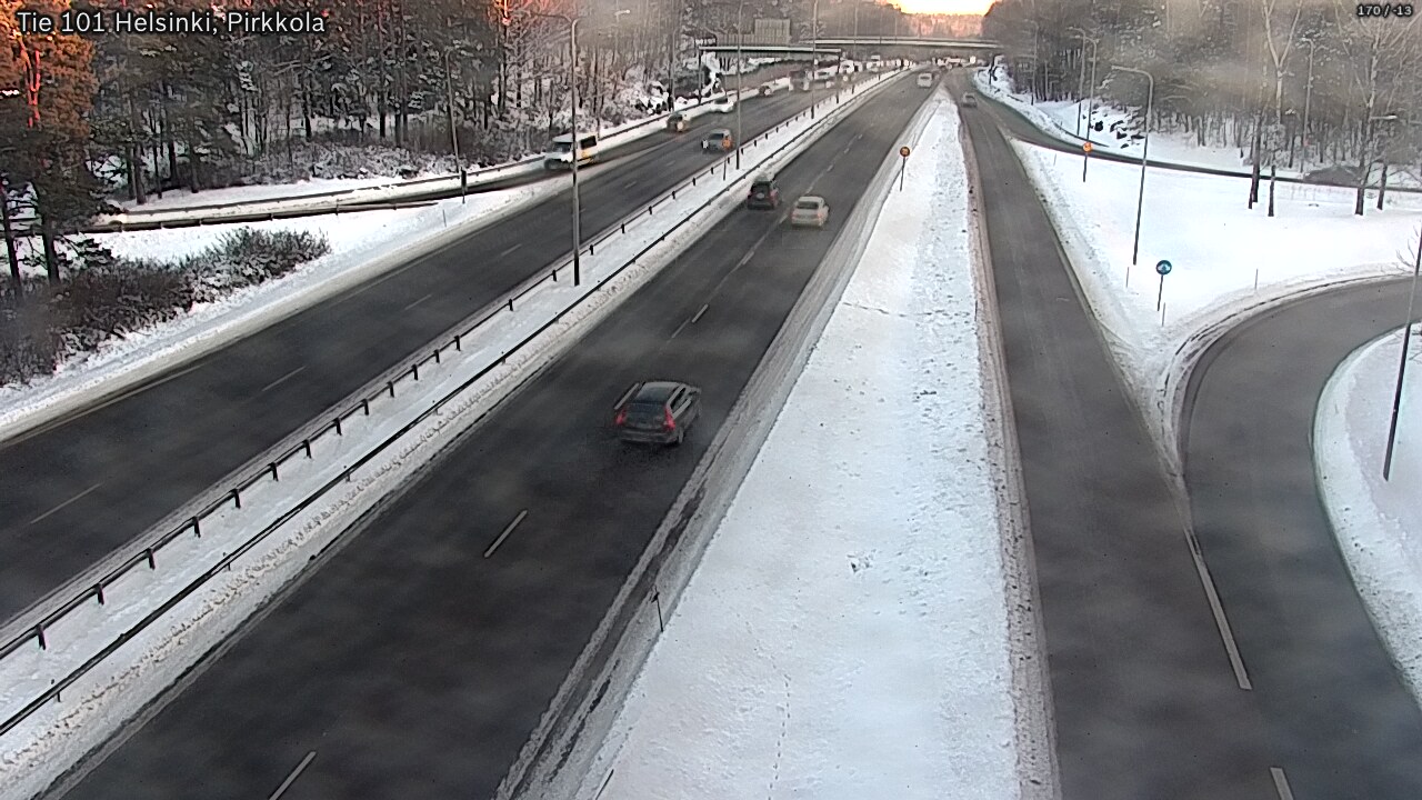 Weather Camera Image Road 101 Helsinki Pirkkola, Helsinki, Uusimaa