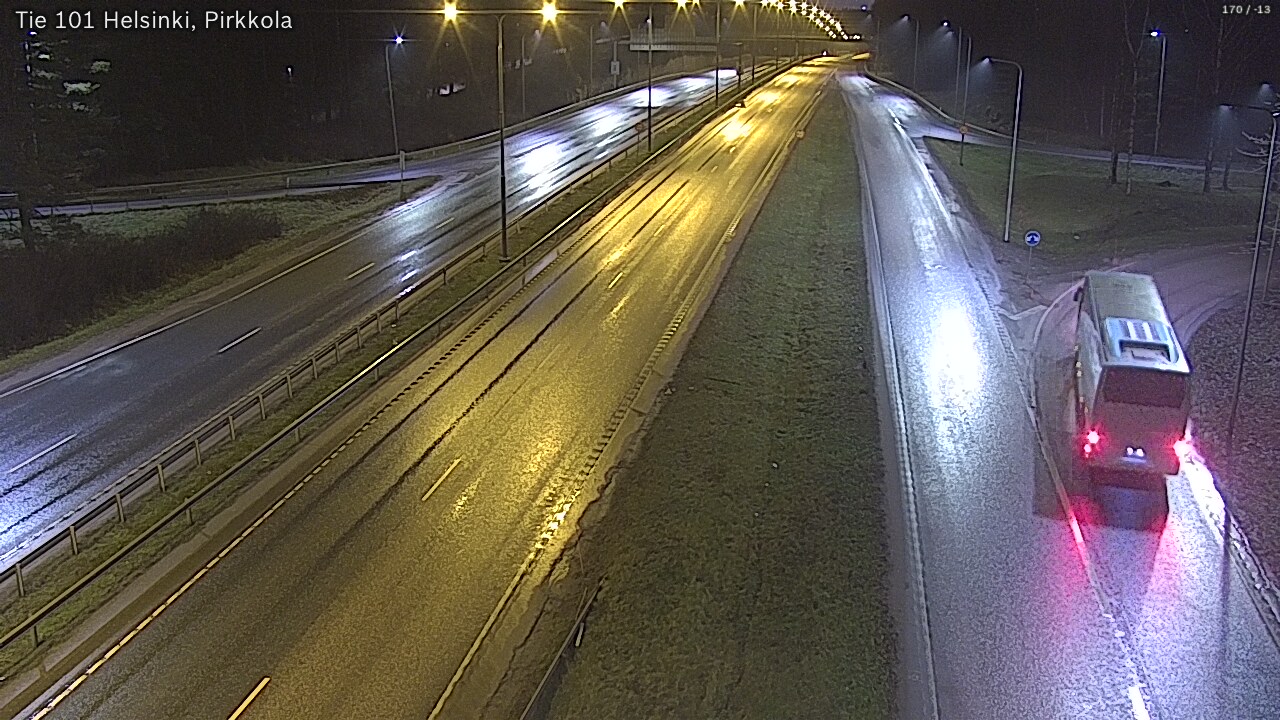 Weather Camera Image Väg 101 Helsingfors Britas, Helsinki, Uusimaa