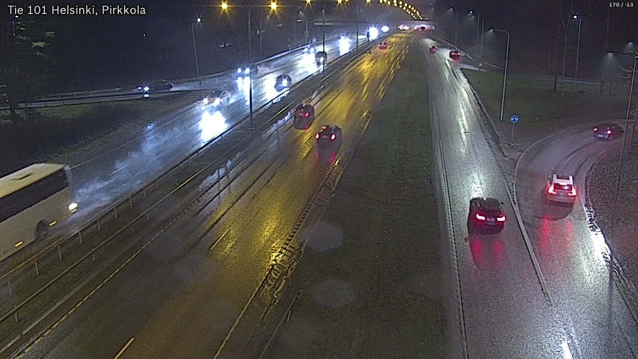 Weather Camera Image Väg 101 Helsingfors Britas, Helsinki, Uusimaa