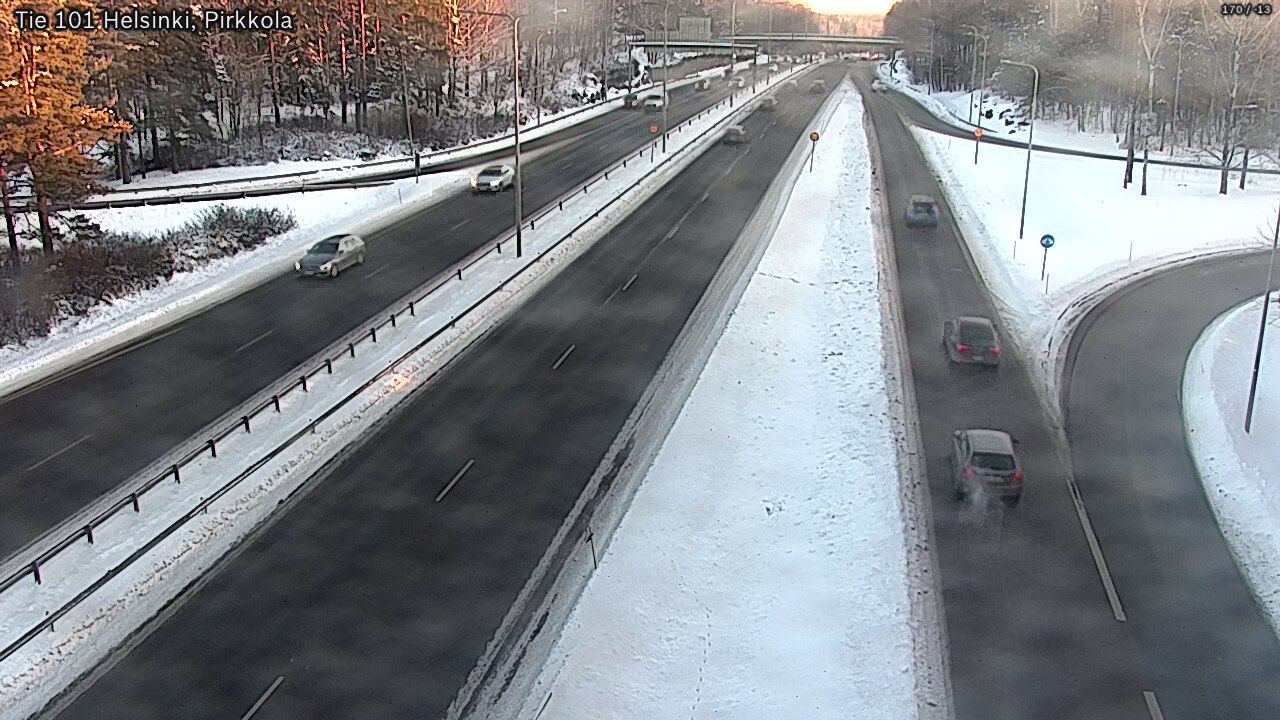 Weather Camera Image Road 101 Helsinki Pirkkola, Helsinki, Uusimaa