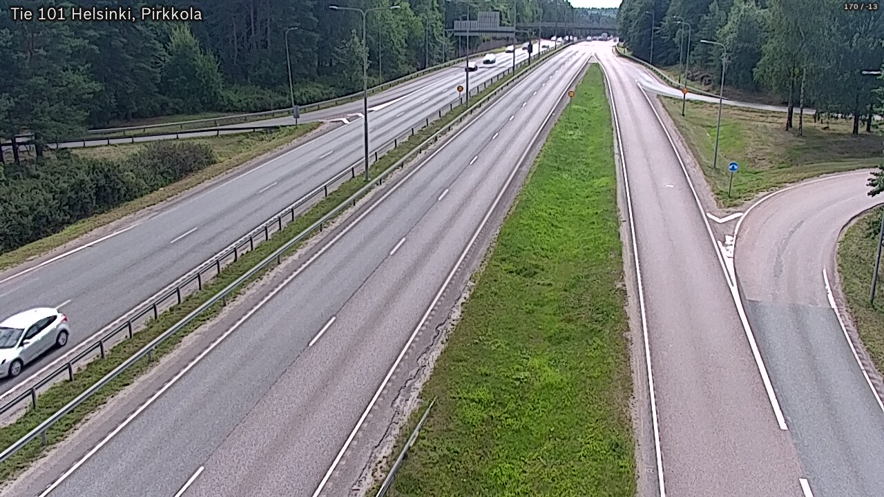 Weather Camera Image Road 101 Helsinki Pirkkola, Helsinki, Uusimaa