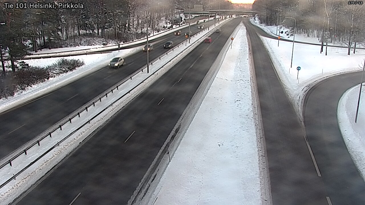 Weather Camera Image Road 101 Helsinki Pirkkola, Helsinki, Uusimaa
