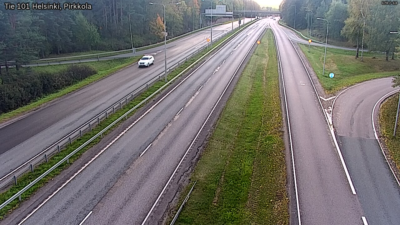 Weather Camera Image Väg 101 Helsingfors Britas, Helsinki, Uusimaa