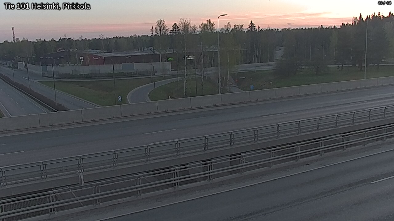 Weather Camera Image Road 101 Helsinki Pirkkola, Helsinki, Uusimaa
