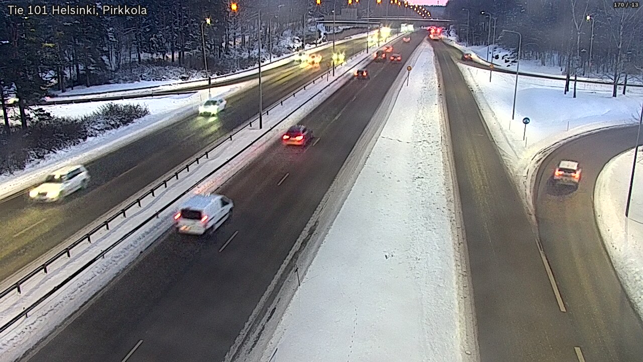 Weather Camera Image Road 101 Helsinki Pirkkola, Helsinki, Uusimaa