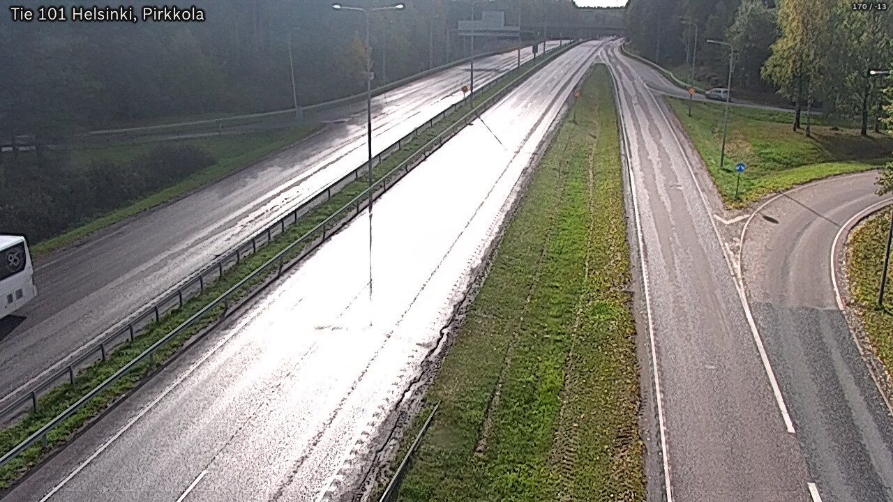 Weather Camera Image Väg 101 Helsingfors Britas, Helsinki, Uusimaa