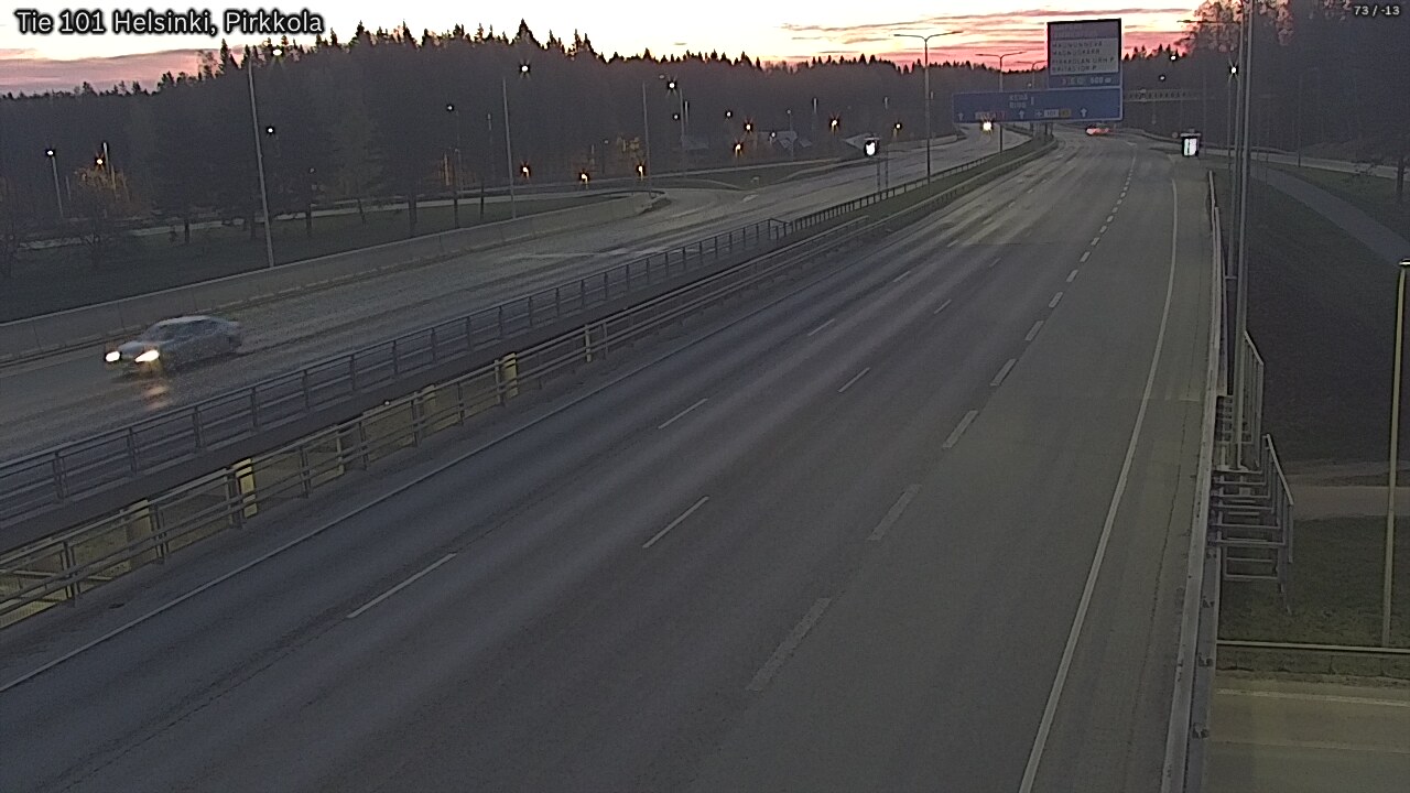 Weather Camera Image Road 101 Helsinki Pirkkola, Helsinki, Uusimaa