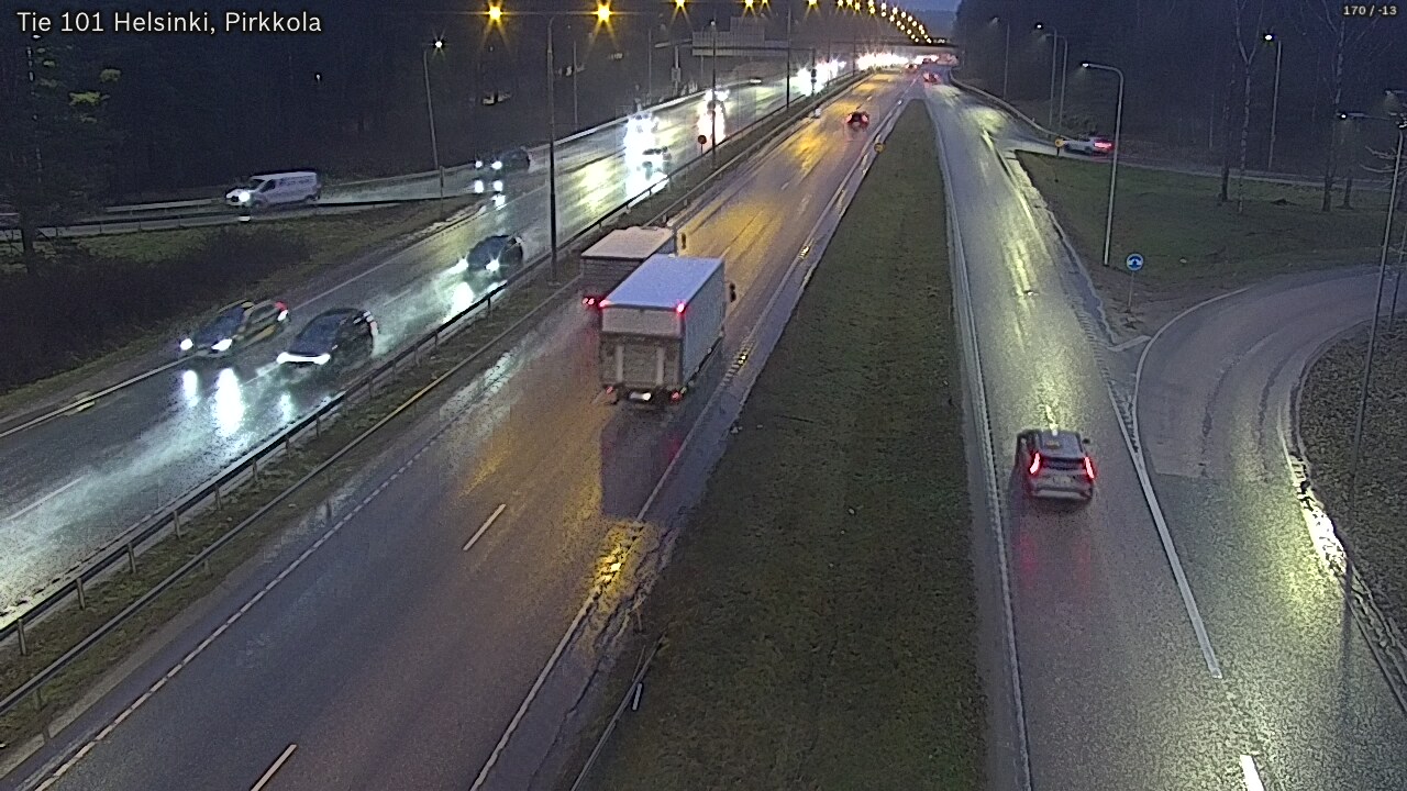 Weather Camera Image Väg 101 Helsingfors Britas, Helsinki, Uusimaa