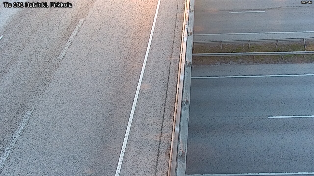Weather Camera Image Road 101 Helsinki Pirkkola, Helsinki, Uusimaa