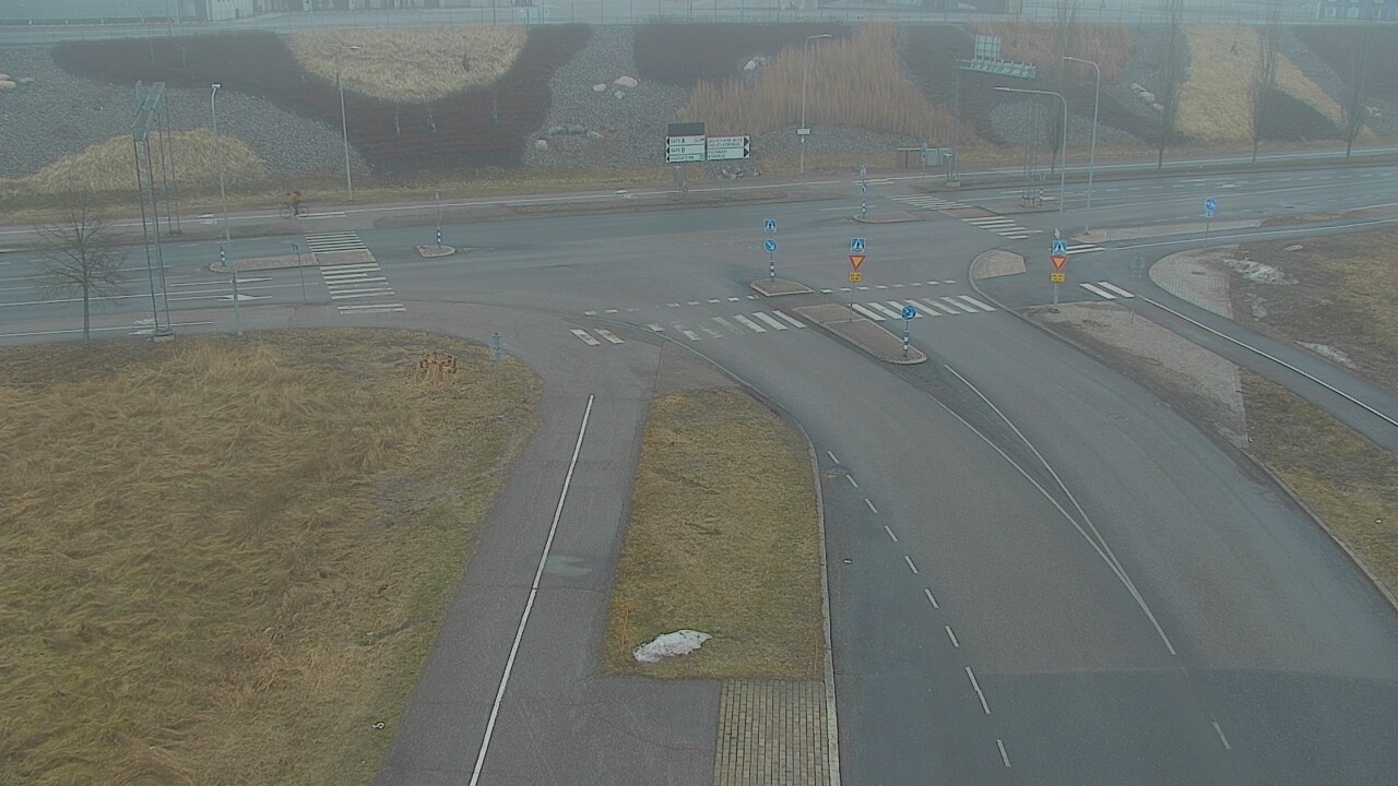 Weather Camera Image Road 103 Vuosaari harbor tunne, Helsinki, Uusimaa