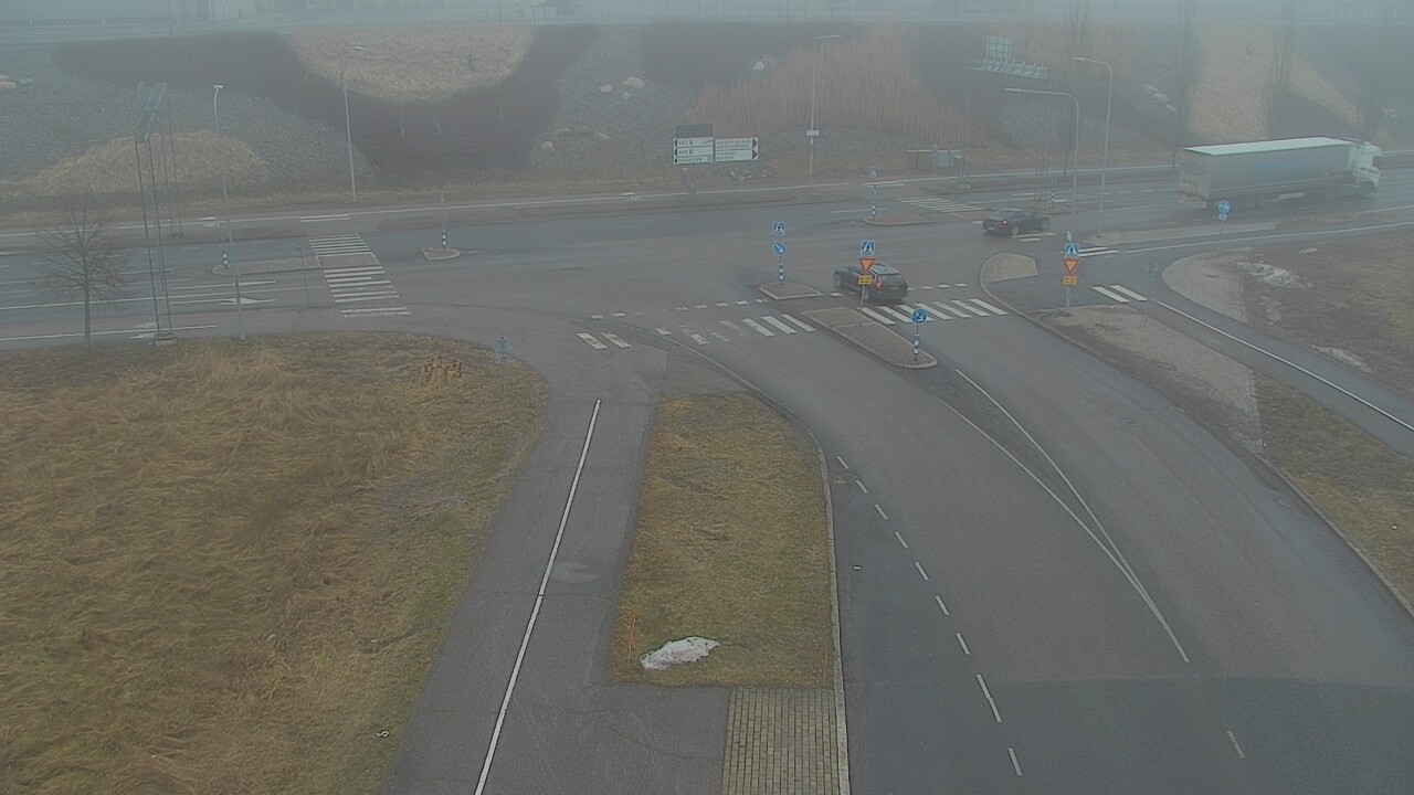 Weather Camera Image Road 103 Vuosaari harbor tunne, Helsinki, Uusimaa