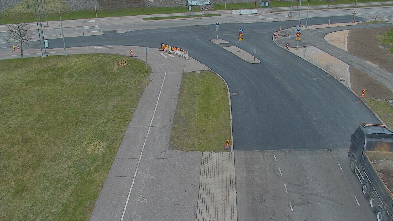Weather Camera Image Road 103 Vuosaari harbor tunne, Helsinki, Uusimaa