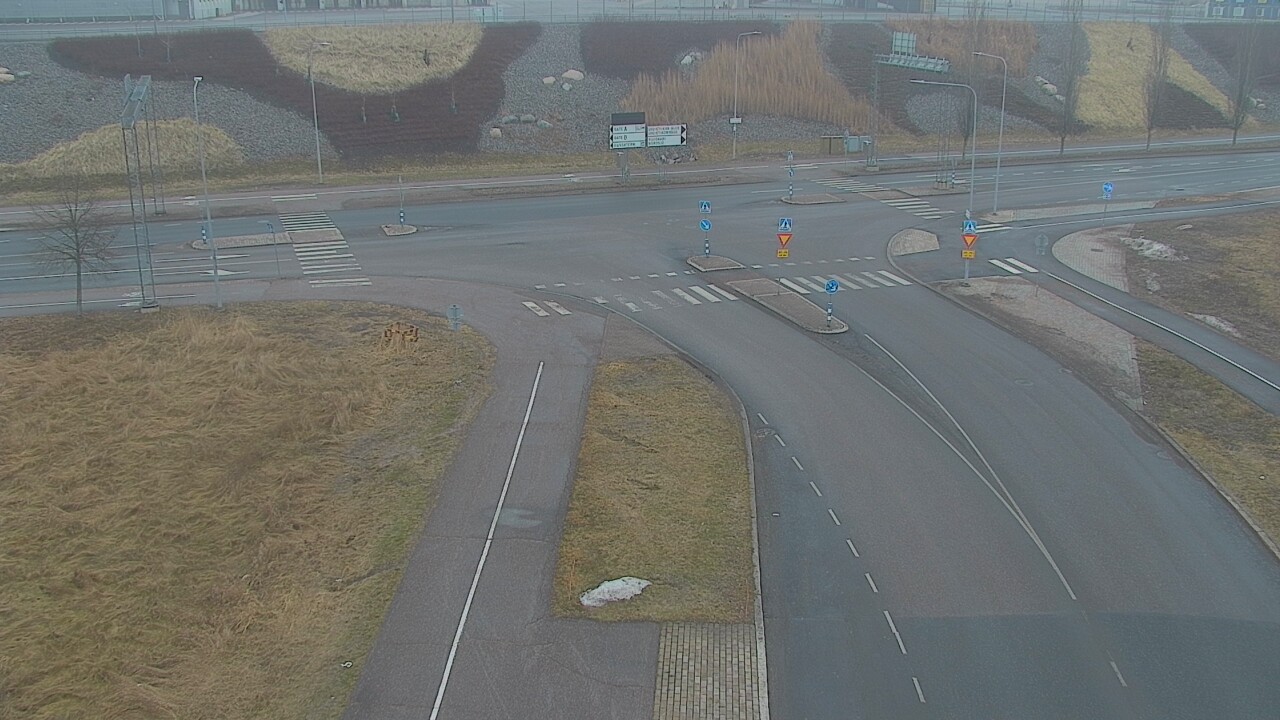 Weather Camera Image Road 103 Vuosaari harbor tunne, Helsinki, Uusimaa