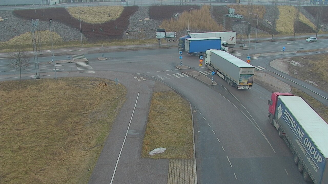 Weather Camera Image Road 103 Vuosaari harbor tunne, Helsinki, Uusimaa