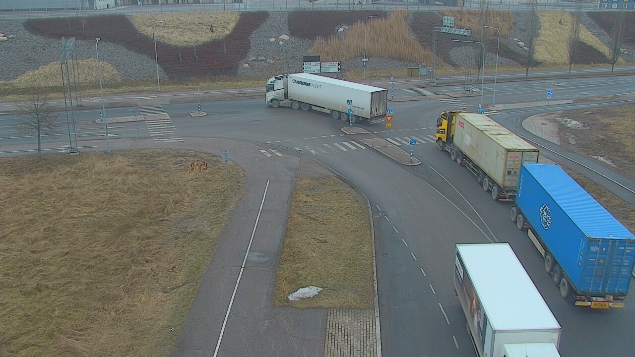 Weather Camera Image Road 103 Vuosaari harbor tunne, Helsinki, Uusimaa