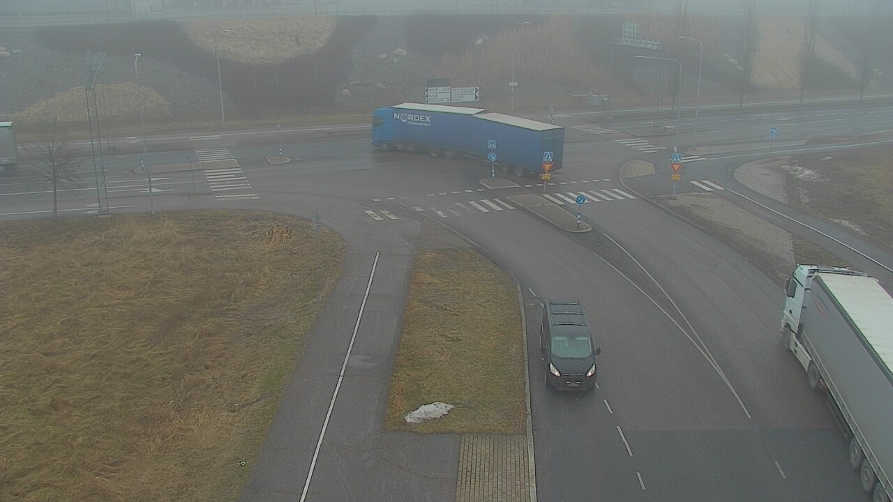 Weather Camera Image Road 103 Vuosaari harbor tunne, Helsinki, Uusimaa