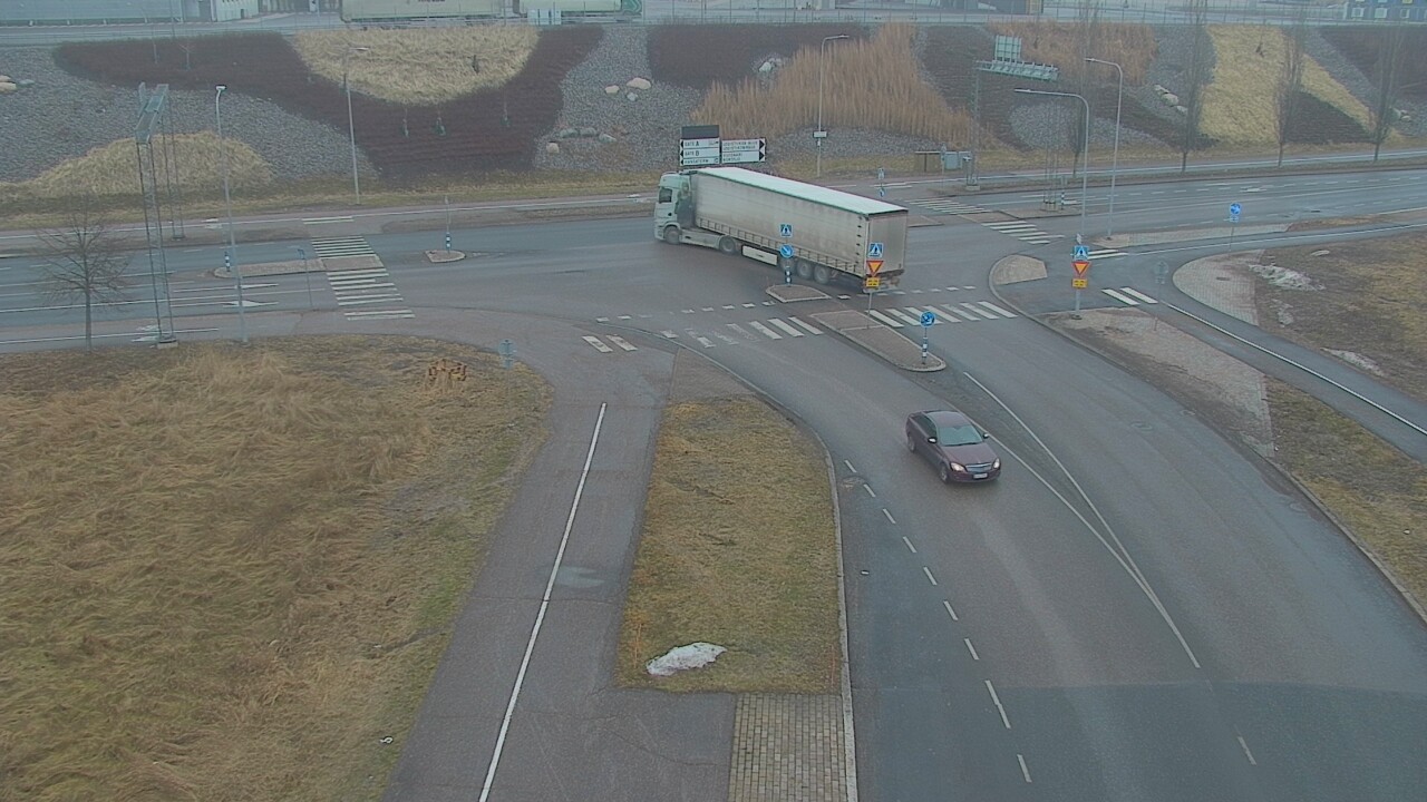 Weather Camera Image Road 103 Vuosaari harbor tunne, Helsinki, Uusimaa