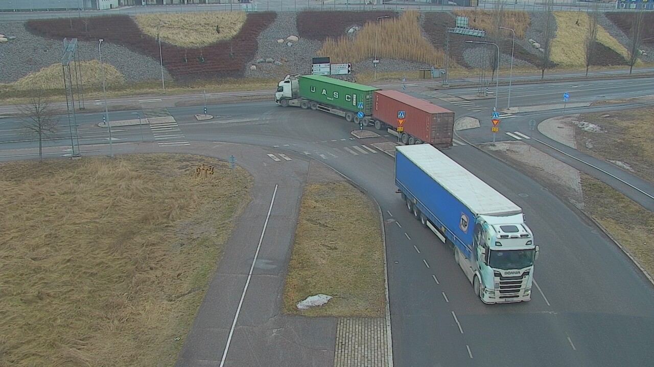 Weather Camera Image Road 103 Vuosaari harbor tunne, Helsinki, Uusimaa