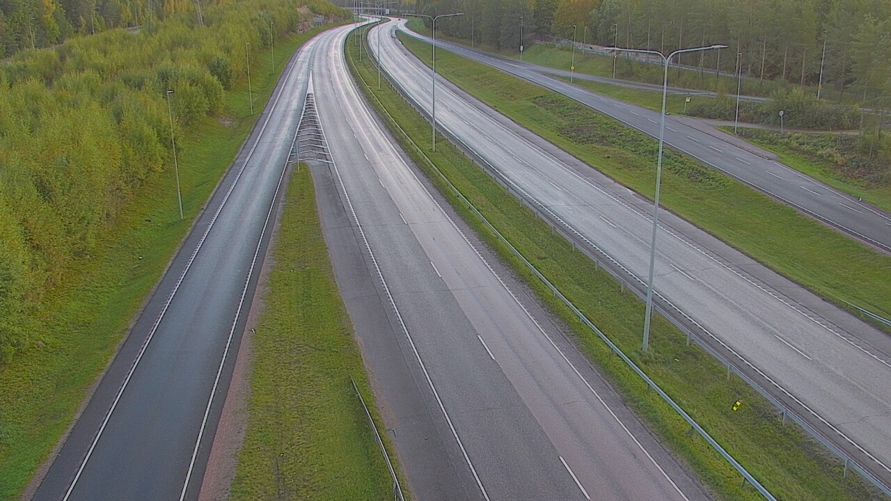 Weather Camera Image Road 50 Espoo Järvenperä, Espoo, Uusimaa