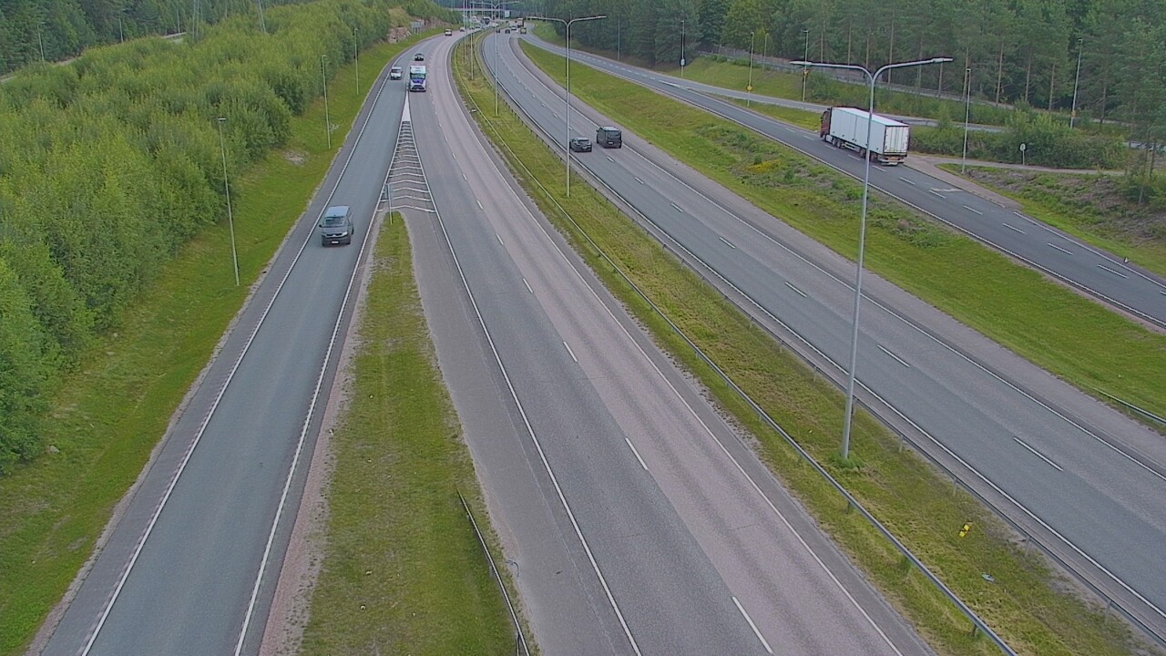 Weather Camera Image Road 50 Espoo Järvenperä, Espoo, Uusimaa