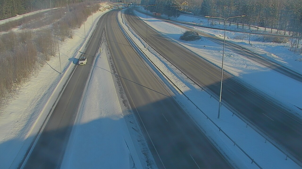 Weather Camera Image Road 50 Espoo Järvenperä, Espoo, Uusimaa