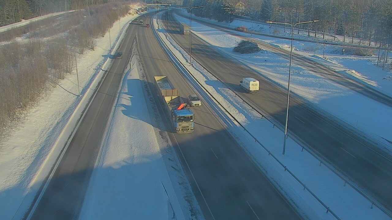 Weather Camera Image Road 50 Espoo Järvenperä, Espoo, Uusimaa