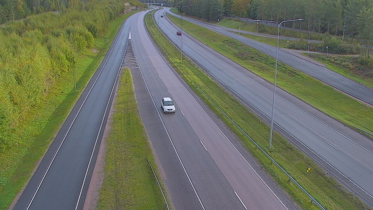 Weather Camera Image Road 50 Espoo Järvenperä, Espoo, Uusimaa