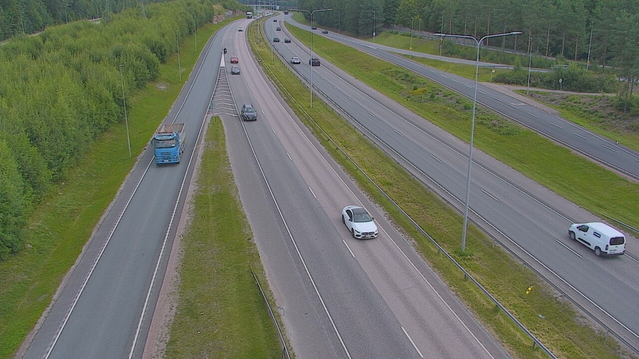 Weather Camera Image Road 50 Espoo Järvenperä, Espoo, Uusimaa