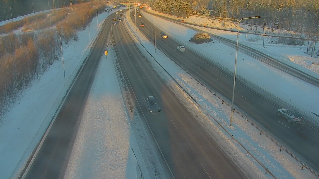 Weather Camera Image Road 50 Espoo Järvenperä, Espoo, Uusimaa