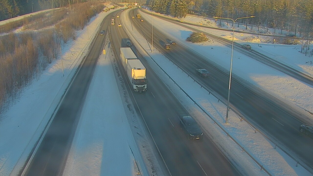 Weather Camera Image Road 50 Espoo Järvenperä, Espoo, Uusimaa