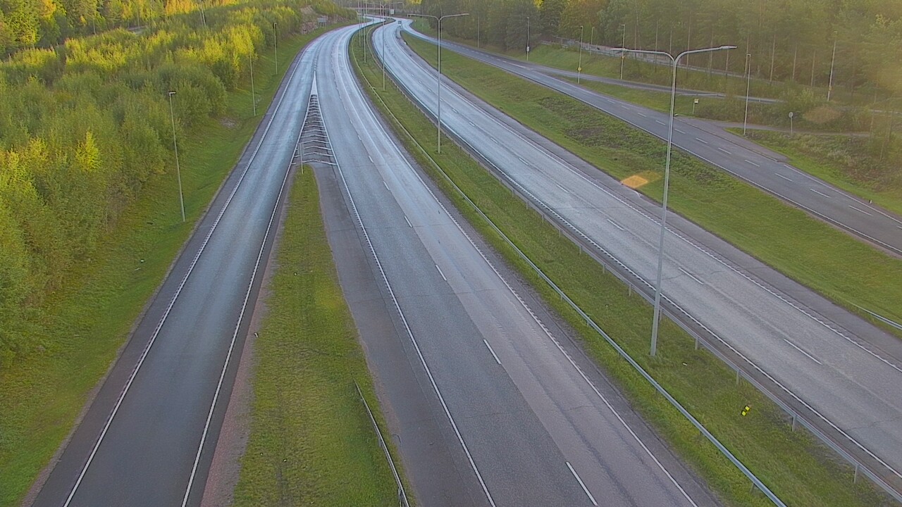 Weather Camera Image Road 50 Espoo Järvenperä, Espoo, Uusimaa