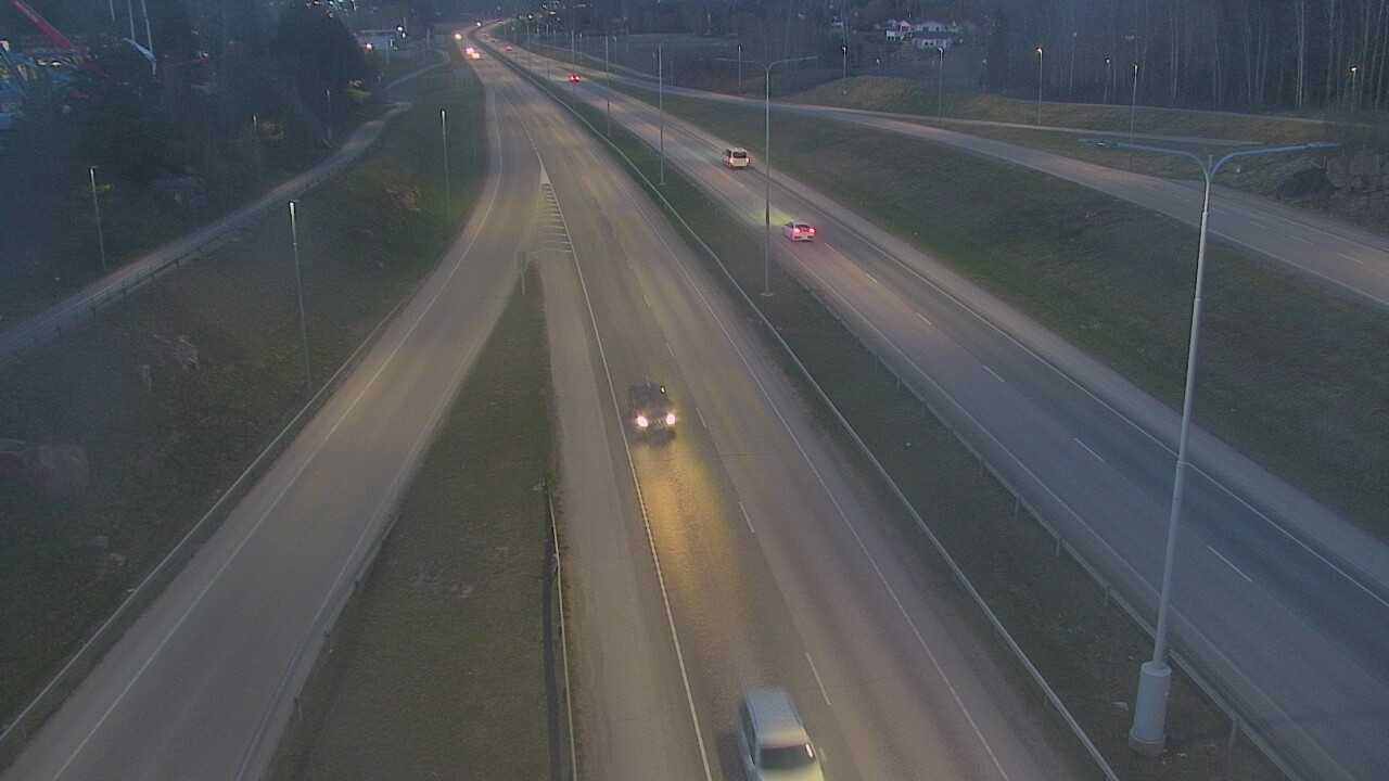 Weather Camera Image Väg 50 Esbo, Koskelonsilta, Espoo, Uusimaa